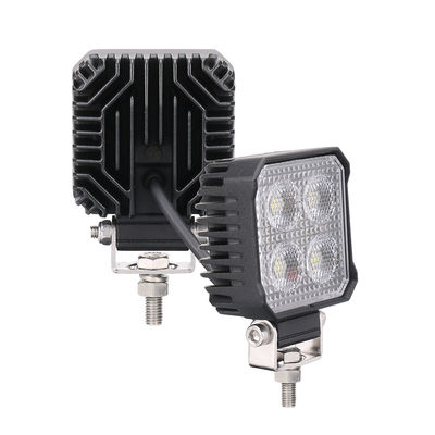 Kwadratowe światło robocze LED o wysokiej jasności 1400 lm 3-calowe światła terenowe LED